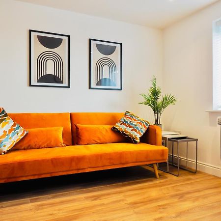Private Parking Stylish Great Location Leilighet Guildford Eksteriør bilde