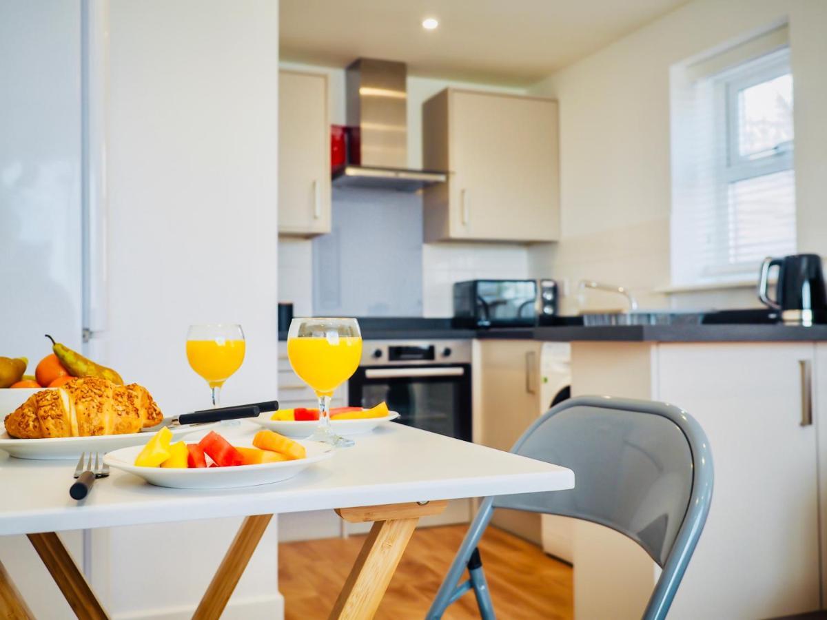 Private Parking Stylish Great Location Leilighet Guildford Eksteriør bilde