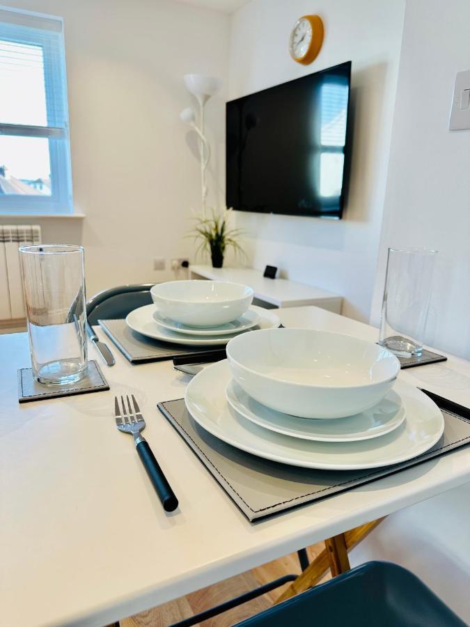 Private Parking Stylish Great Location Leilighet Guildford Eksteriør bilde