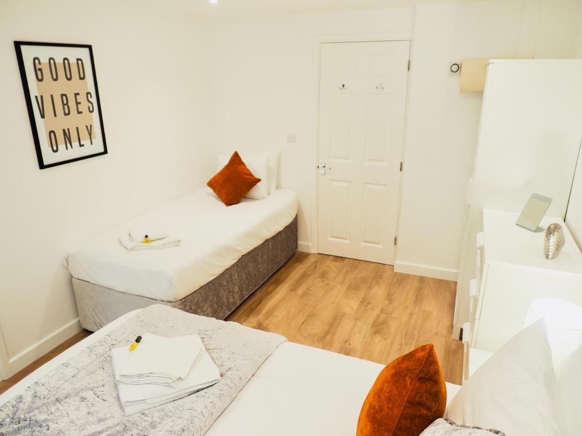 Private Parking Stylish Great Location Leilighet Guildford Eksteriør bilde