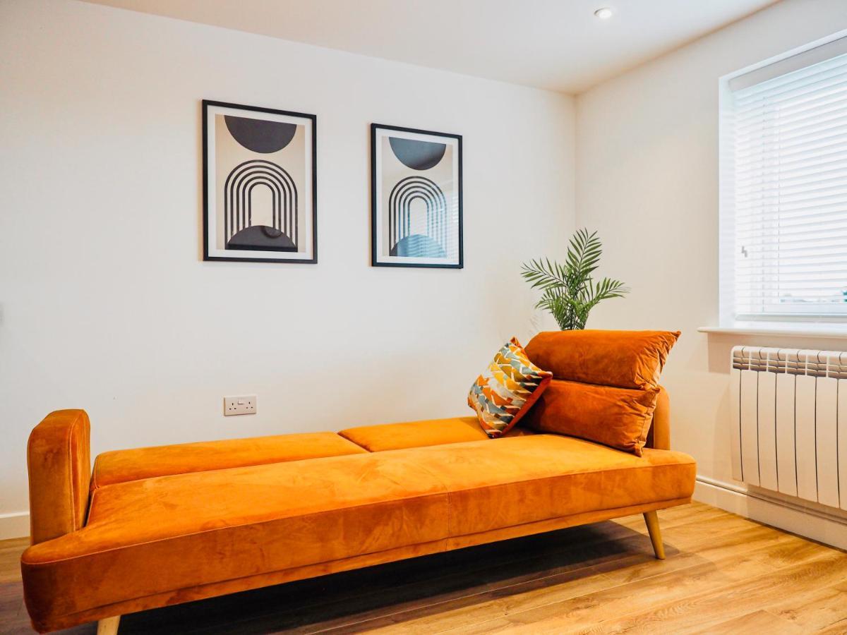 Private Parking Stylish Great Location Leilighet Guildford Eksteriør bilde